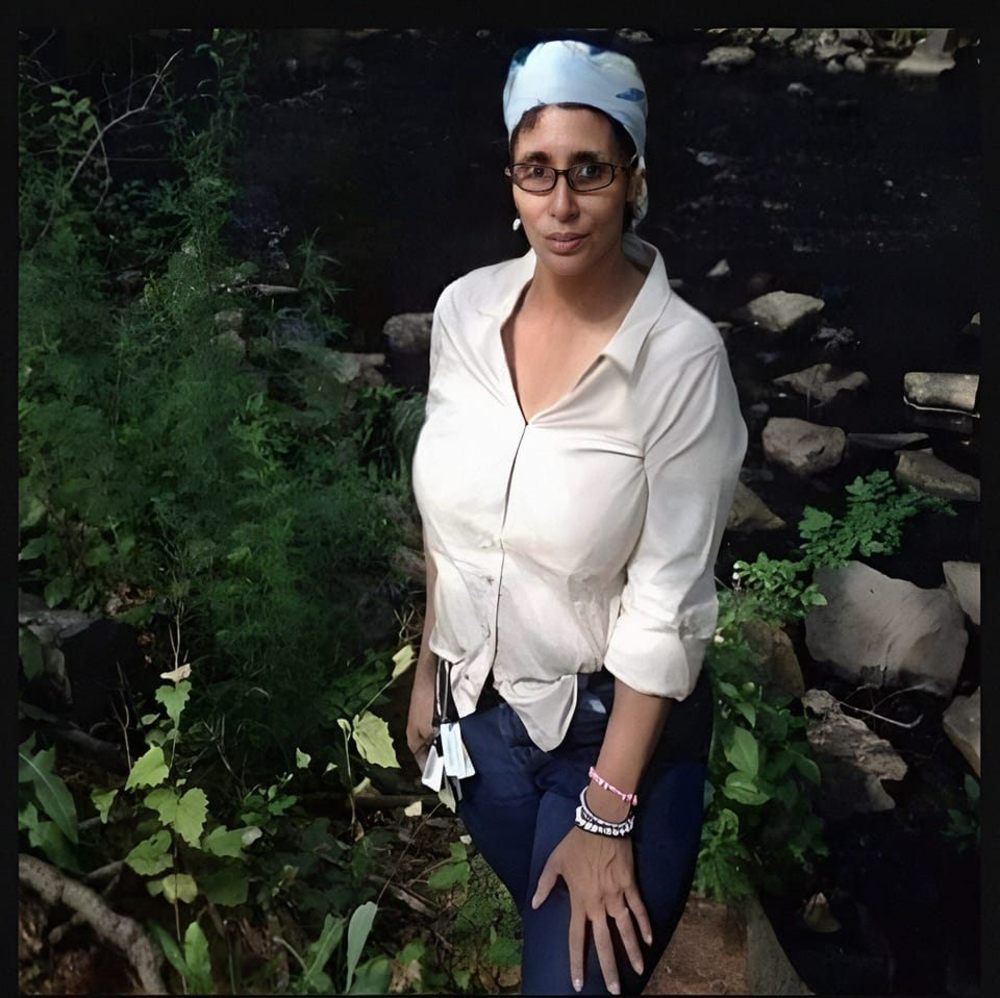 Meet your Posher, Ro